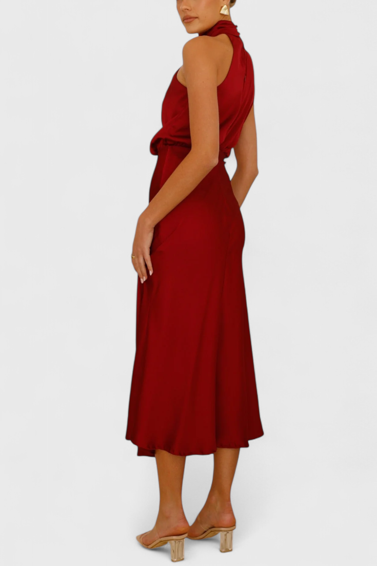 Rina - Elegant Clothing with Draped Collar