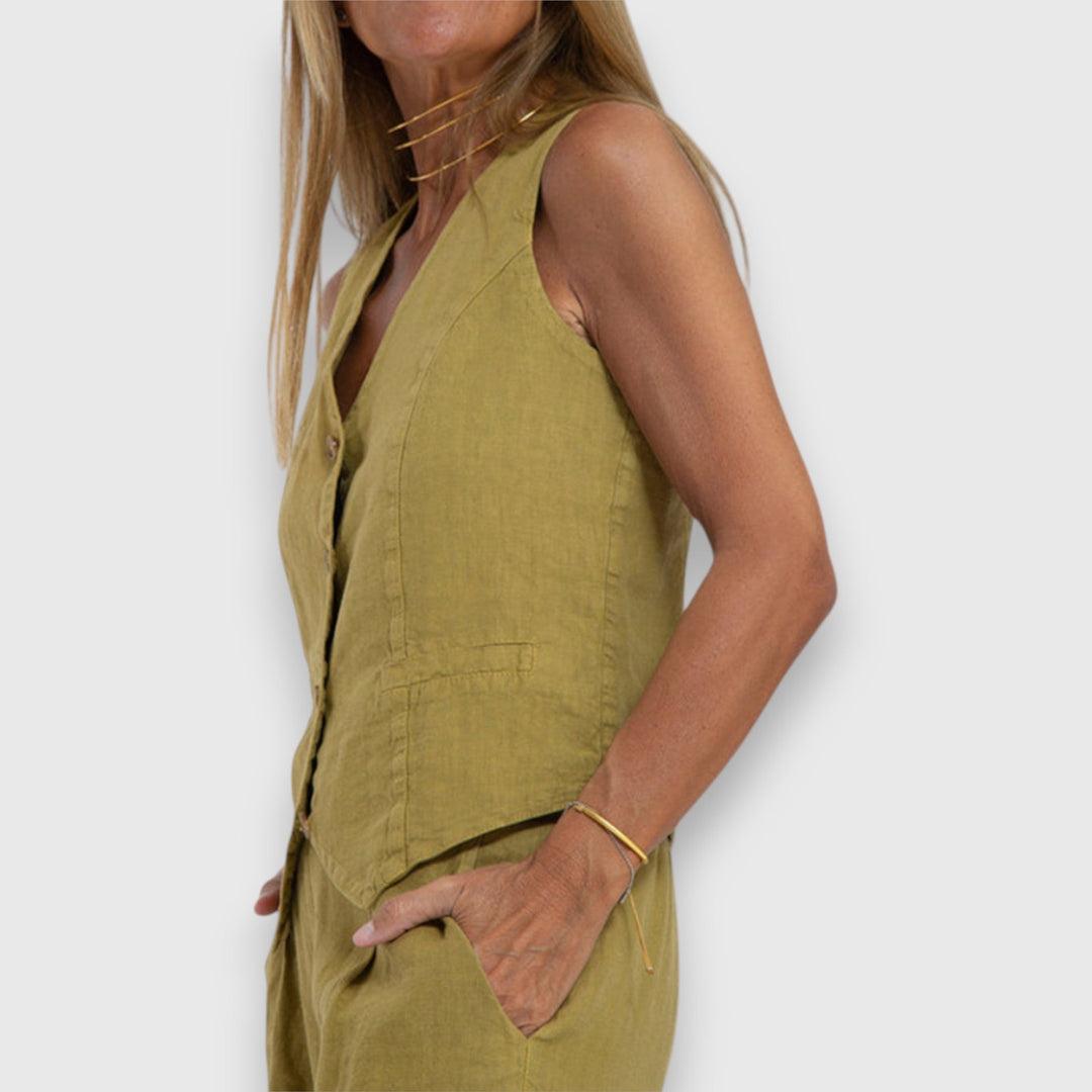 Suve kaheosaline komplekt kerge nautimise jaoks