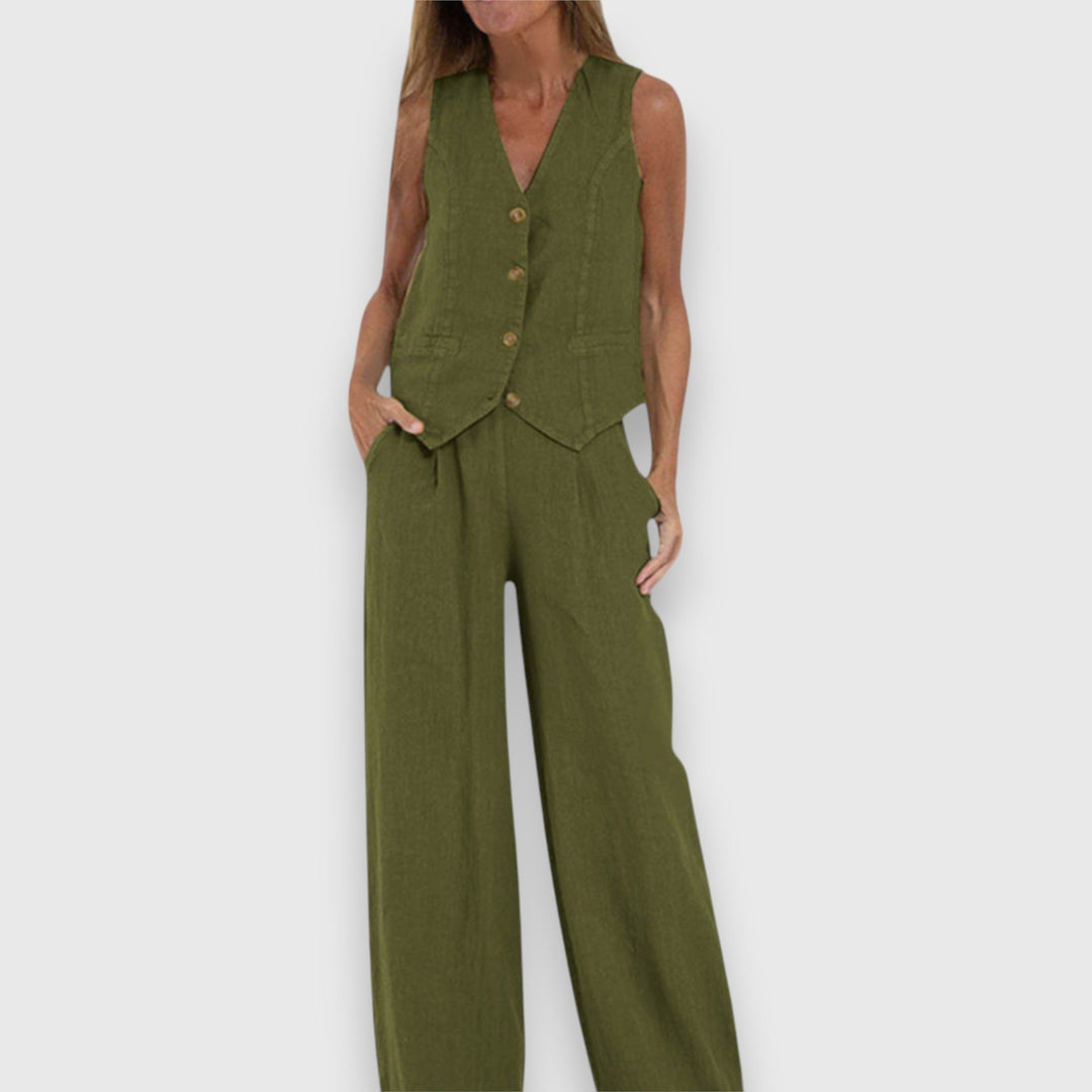 Suve kaheosaline komplekt kerge nautimise jaoks