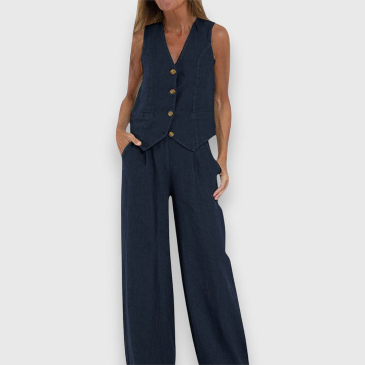 Suve kaheosaline komplekt kerge nautimise jaoks