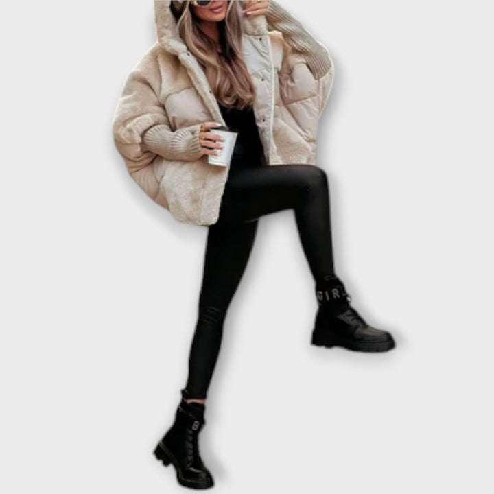 Ava - Elegantne plüüs mantel