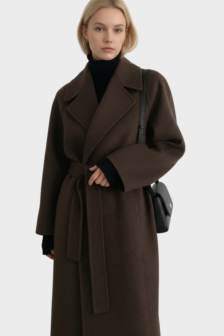 Lana - Elegantne pikk mantel vööga