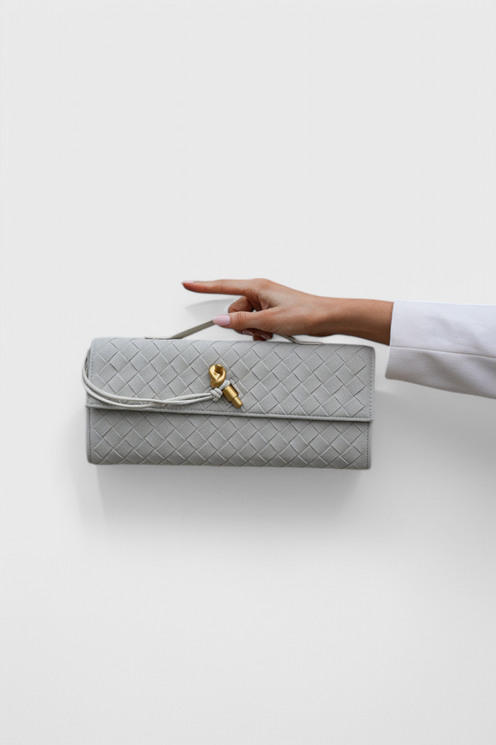 Melanie klassikaline nubuknahast õlakott