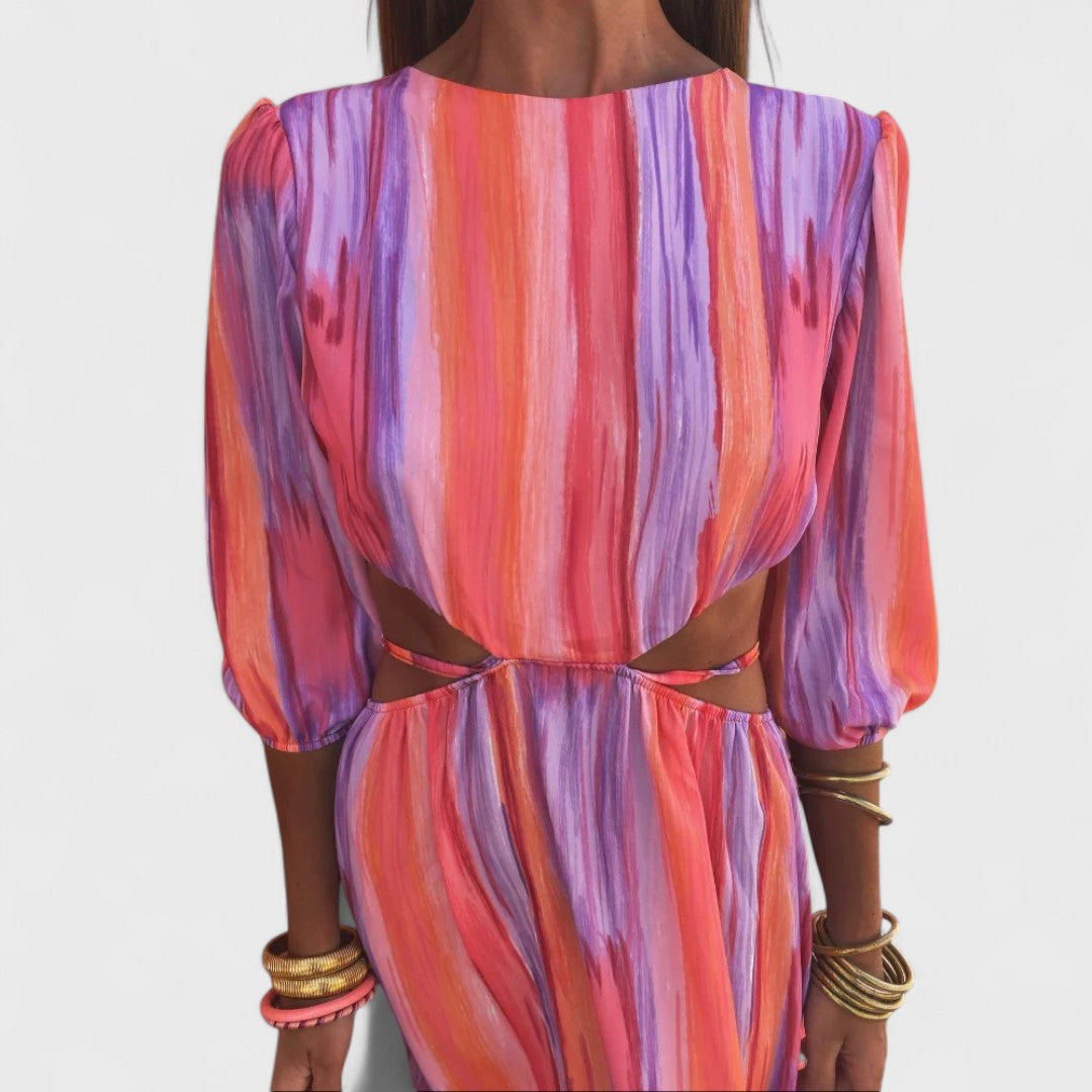 Sara - Elegant dress with quotes