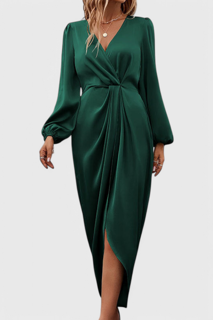 Giada - Elegant Long Dress with V-Neck and Side Slit