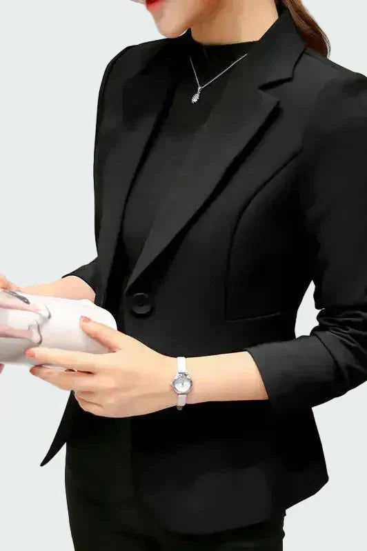 Ideaalselt lõigatud bleiser