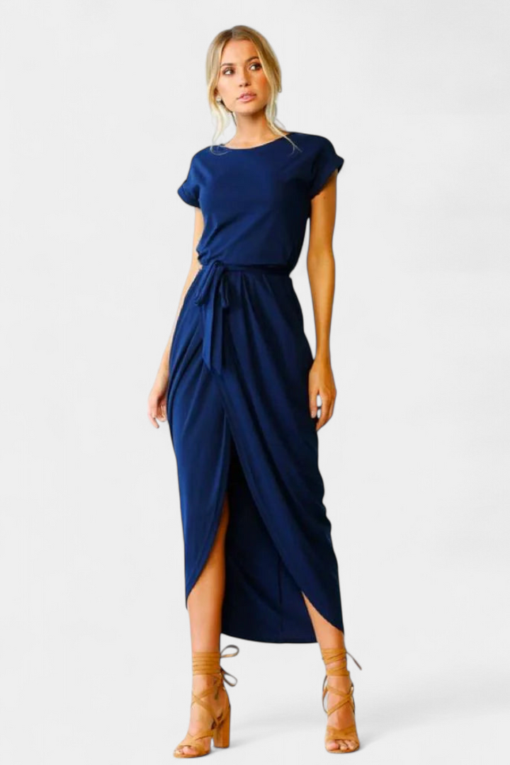 Clarissa - Midi dress with a slit