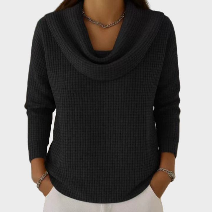 Mia – Topeltvahvliline trui elegantse kaelusega