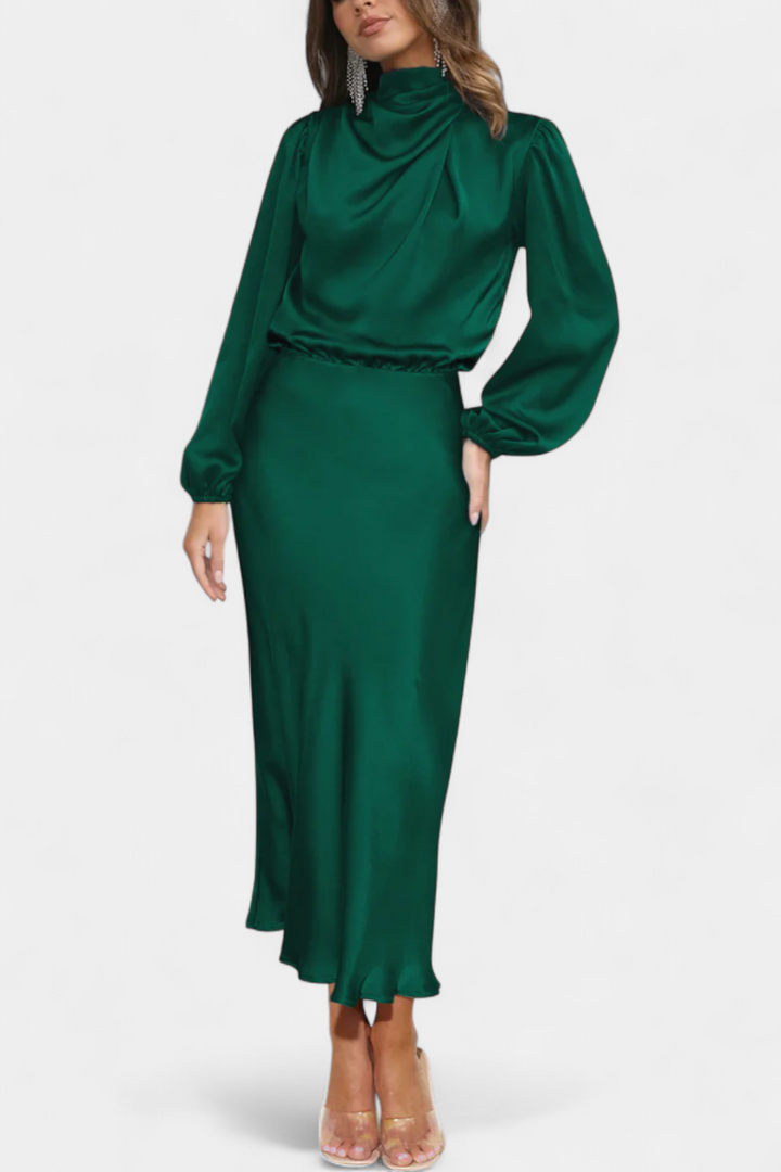 Cecila - Maxi dress with a high collar and floral pattern