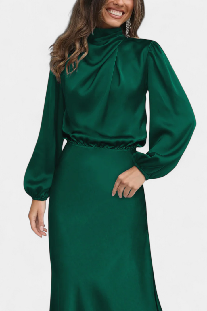 Cecila - Maxi dress with a high collar and floral pattern