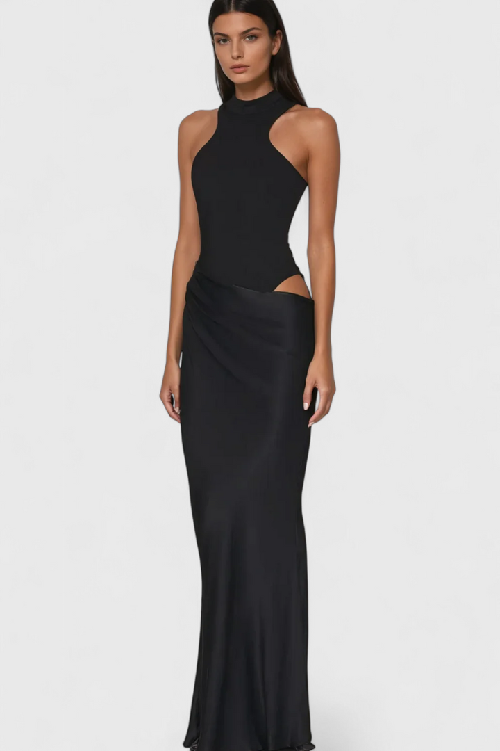 Mafalda - Maxi dress with sleeves and a slim silhouette