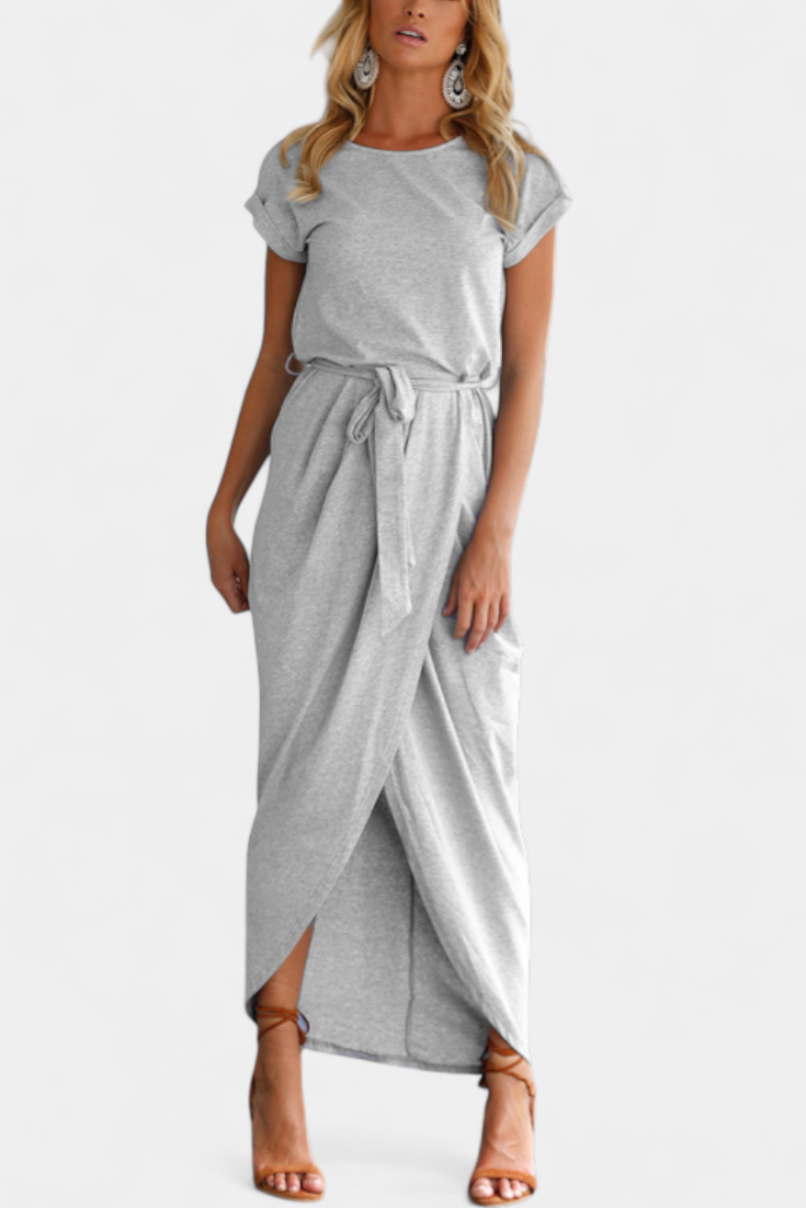 Clarissa - Midi dress with a slit