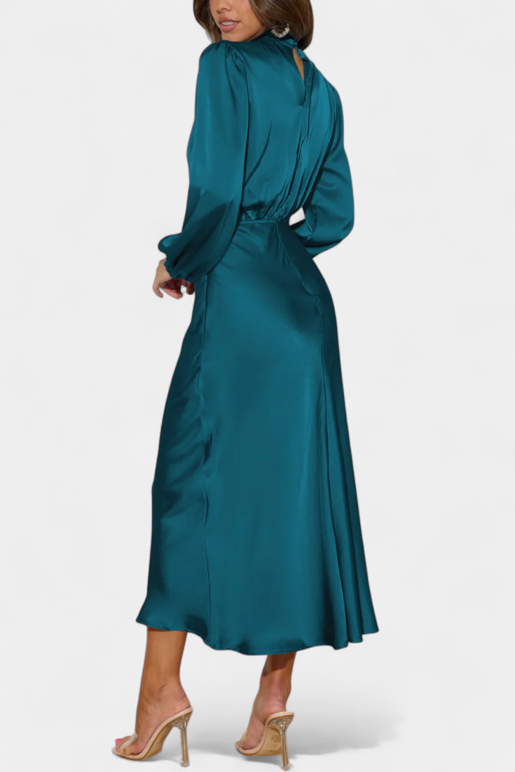 Cecila - Maxi dress with a high collar and floral pattern