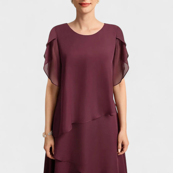 Clara - klassikalise elegantsusega rõivas