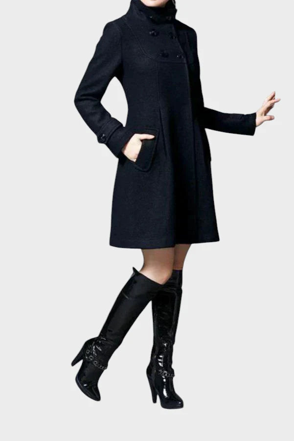 Saša - Elegantne mantel nööpidega